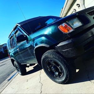 Meet your Posher, Amron